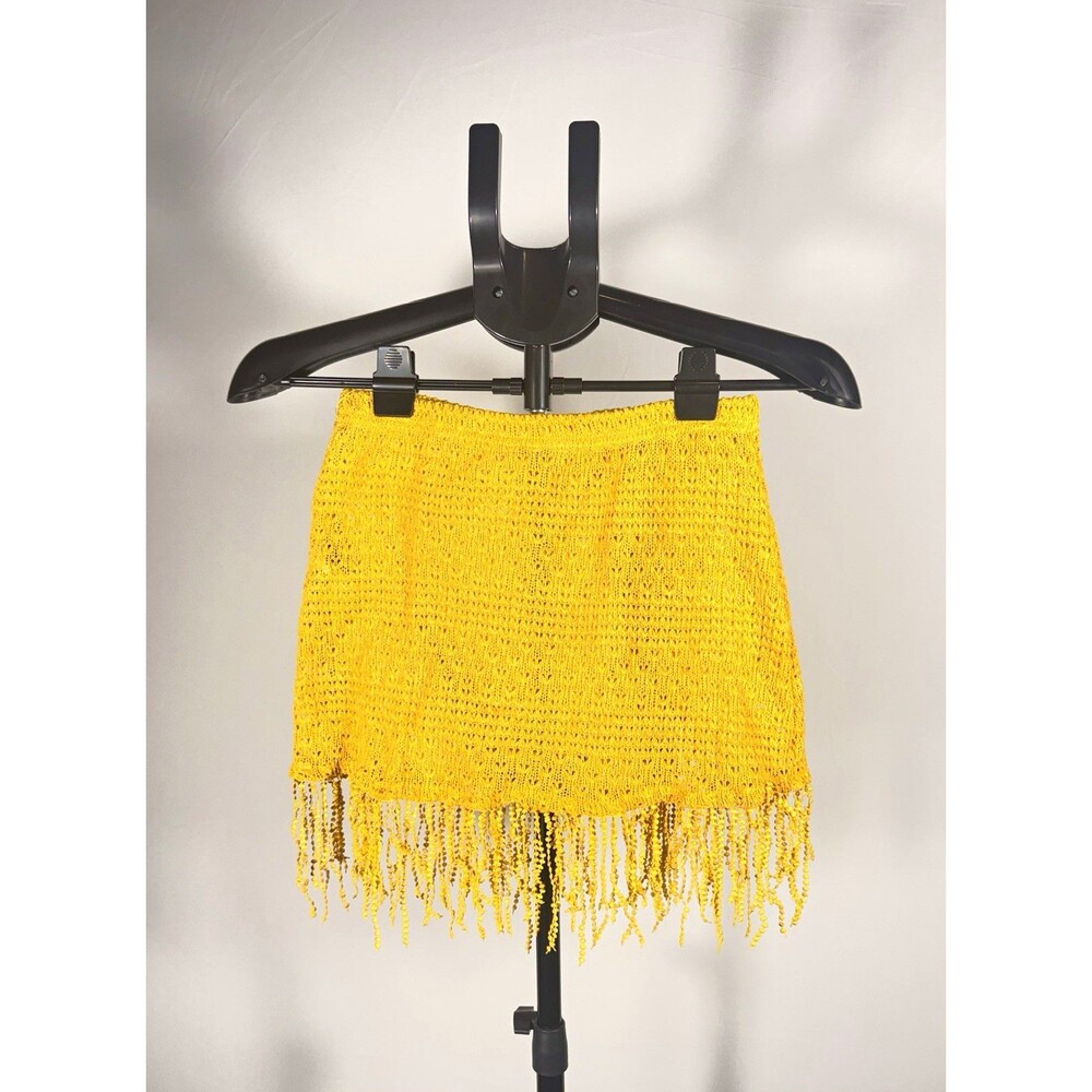 SHEIN Women's Yellow Knit Fringe Mini Skirt, Size M, Pull On, JIT9174127